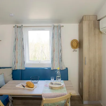 Vacanceselect Mobil Homes - Camping Platja Cambrils Campsite